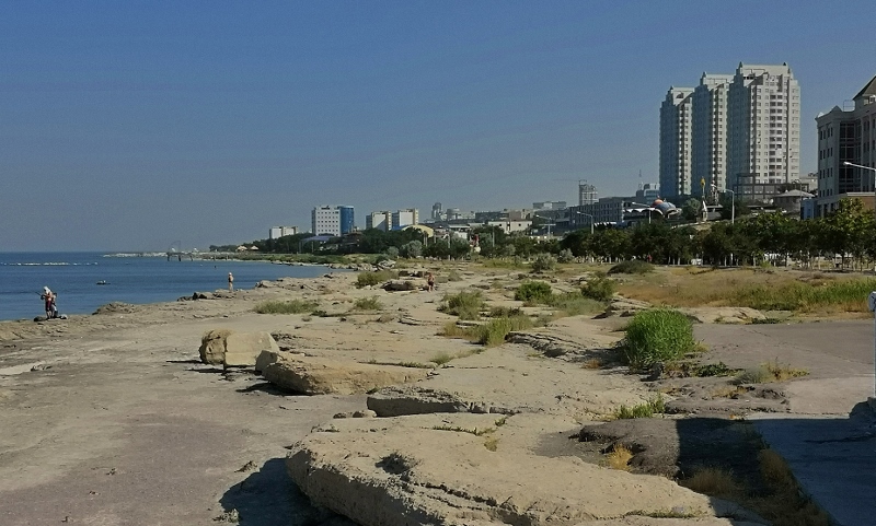 Die Skyline von Aktau