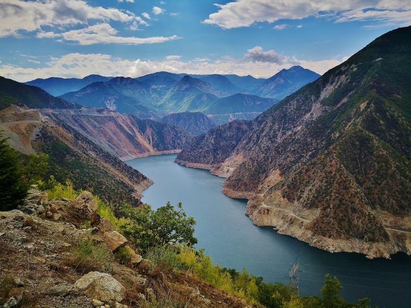 Der Artvin-Stausee