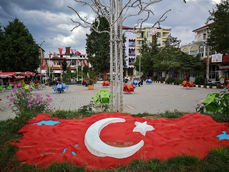 Der "Grüne Platz" in Yesilova