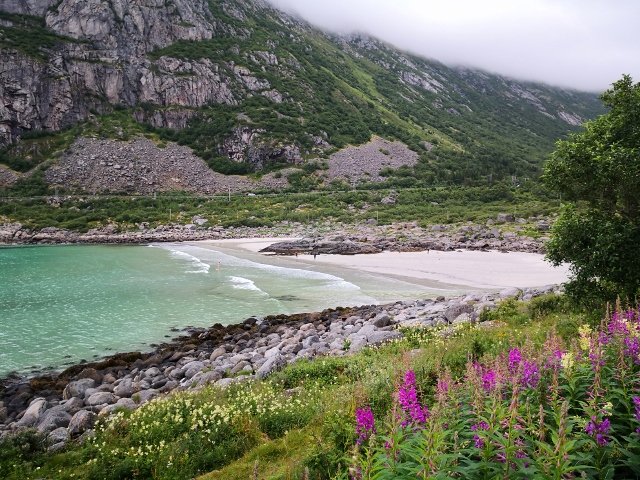 Auf dem Weg nach Henningsvaer